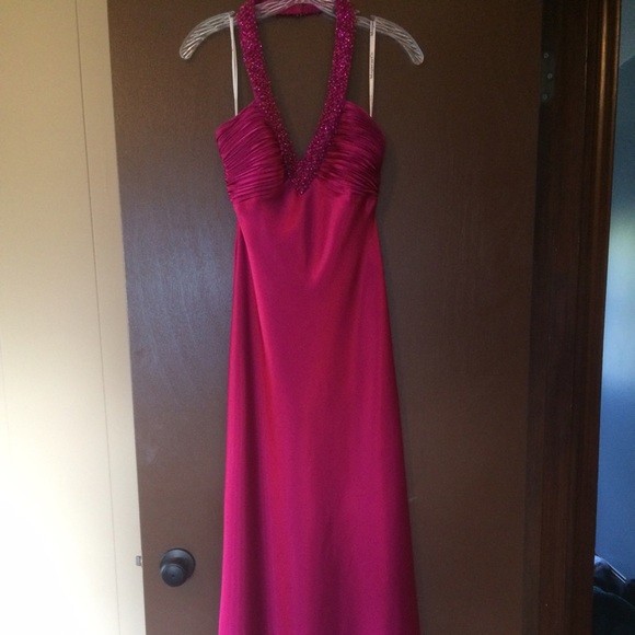 Prom dress - Picture 1 of 4