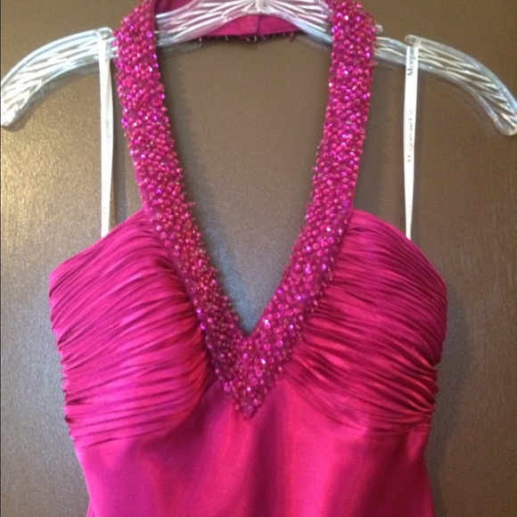 Prom dress - Picture 2 of 4