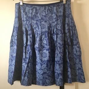 EUC NY&Co knee length skirt