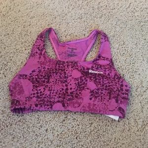 sports bra