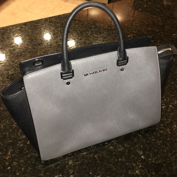 Michael Kors Handbags - Michael Kors Handbag
