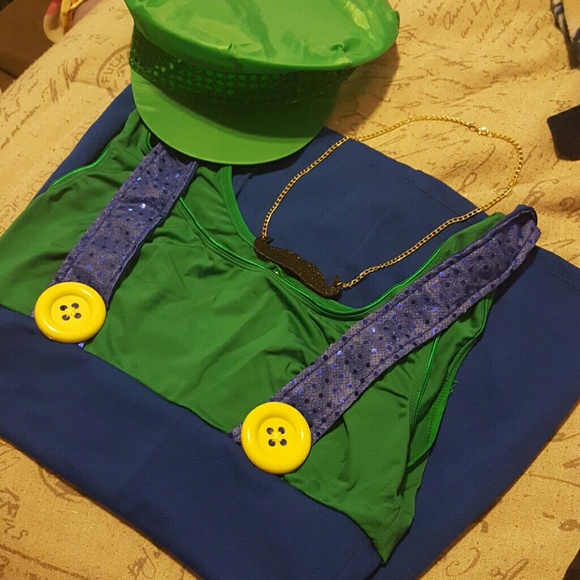 Luigi Halloween Costume