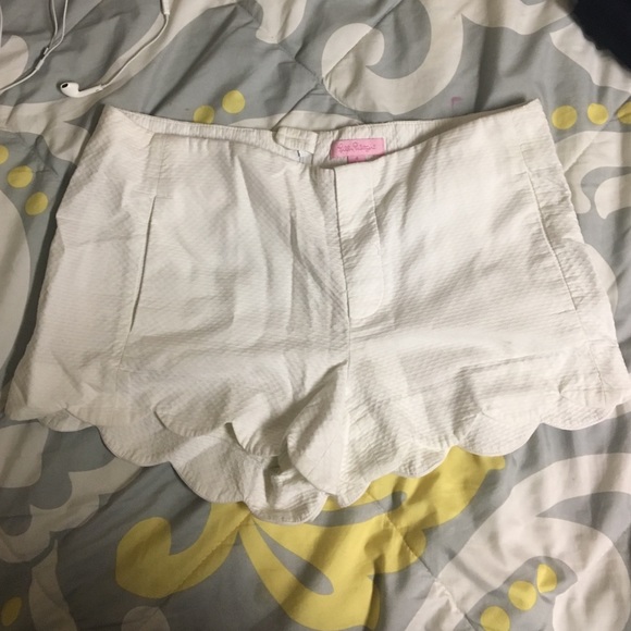 Scalloped Shorts