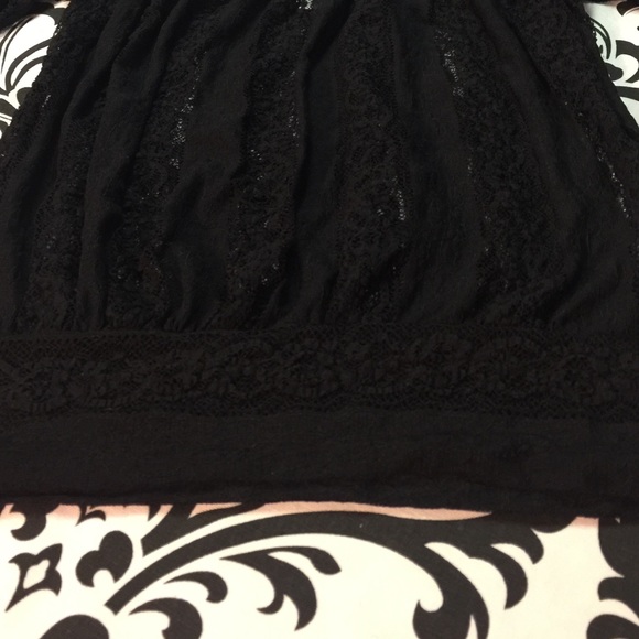 Top - Picture 2 of 2