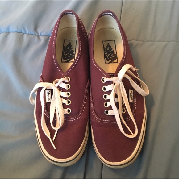 Maroon/Purple Woman's Size 8 Vans