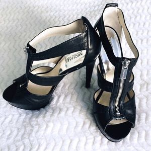 NWOT🌟Michael Kors T Strap Berkeley Platform Heels