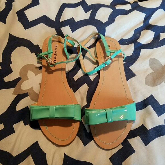 NWOT Rampage sandals