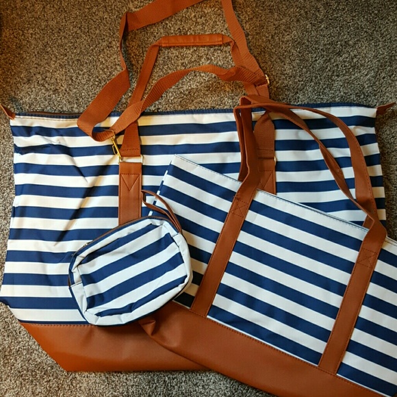 not branded Handbags - 3 bag set