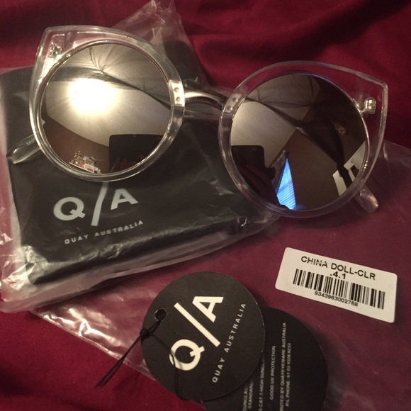 Brand new quay sunglasses