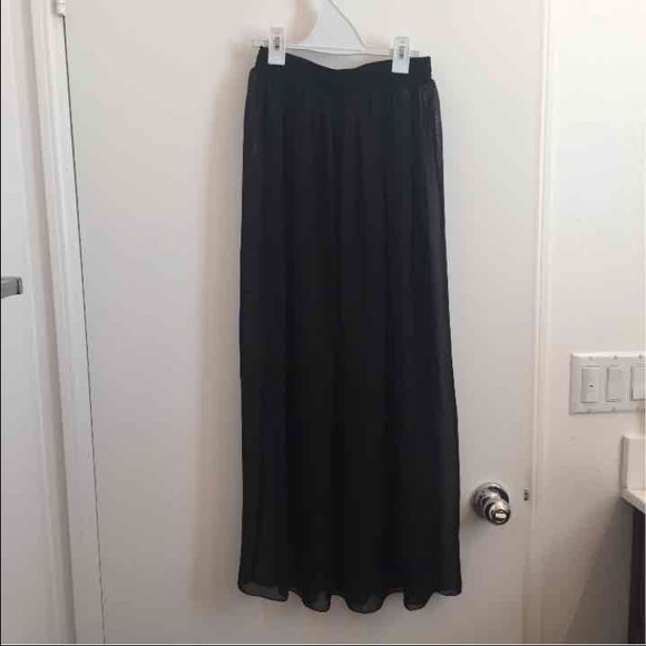 ♣️Black chiffon maxi skirt♣️