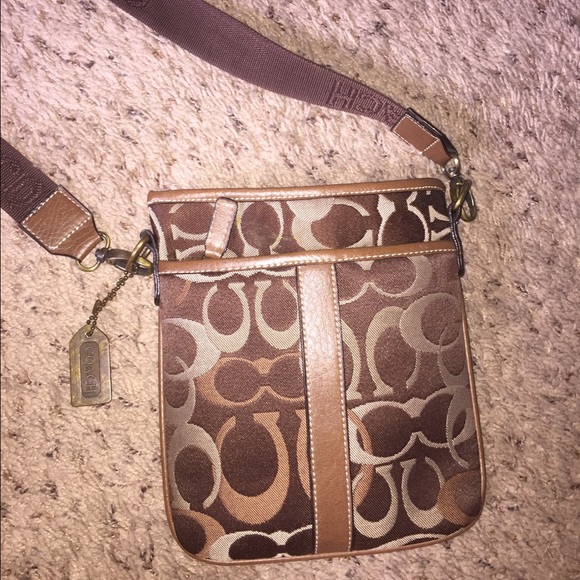 Cross body Coach purse