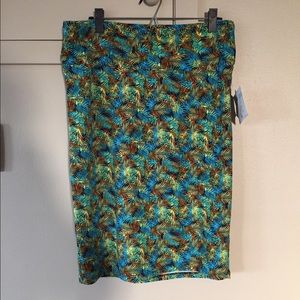 LulaRoe Cassie Skirt - new