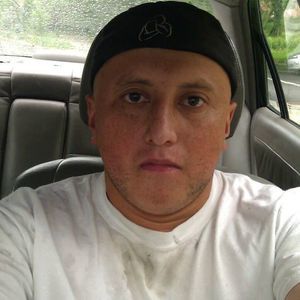 Meet your Posher, Jose