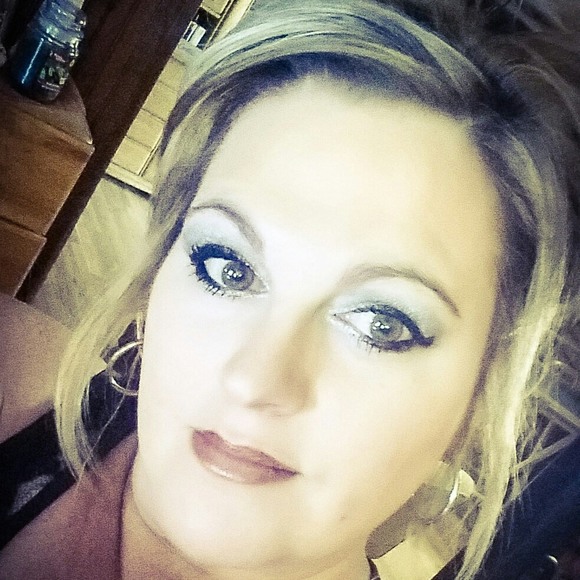 Meet your Posher, Marquel