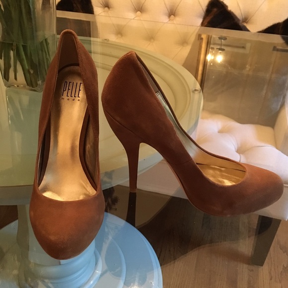 Pelle Moda Pumps