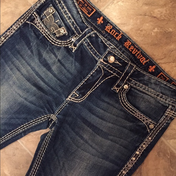 SOLD - Picture 2 of 4