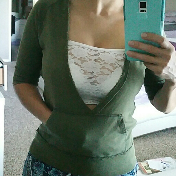 🎁 Old Navy top free with $10 purchase