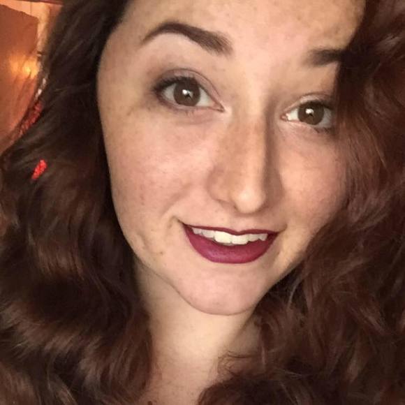 Meet your Posher, Zoe