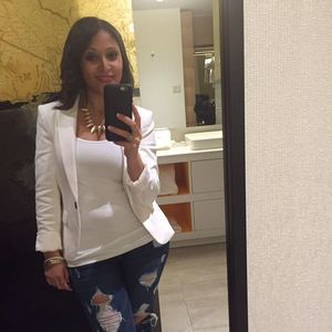 Meet your Posher, Veronica