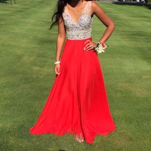 BRAND NEW Jovani Gown - never worn!!