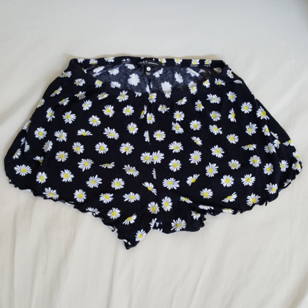 🌸TART Intimates flower shorts🌸