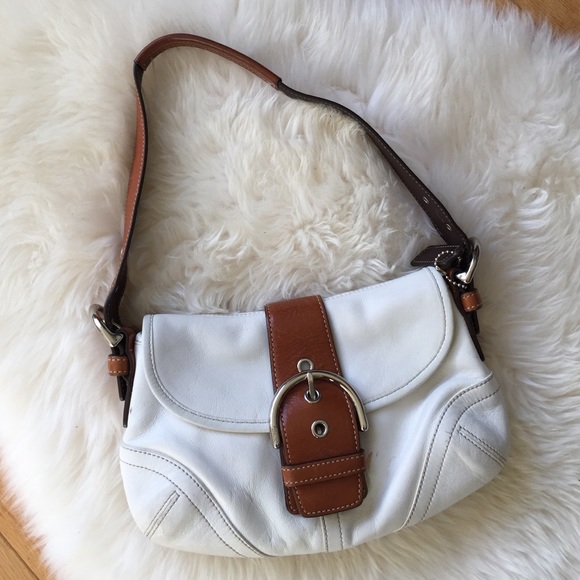 Coach Shoulder Bag - Picture 1 of 4