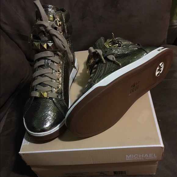 My favorite thing. 😘 Sale for 2days - Picture 3 of 3