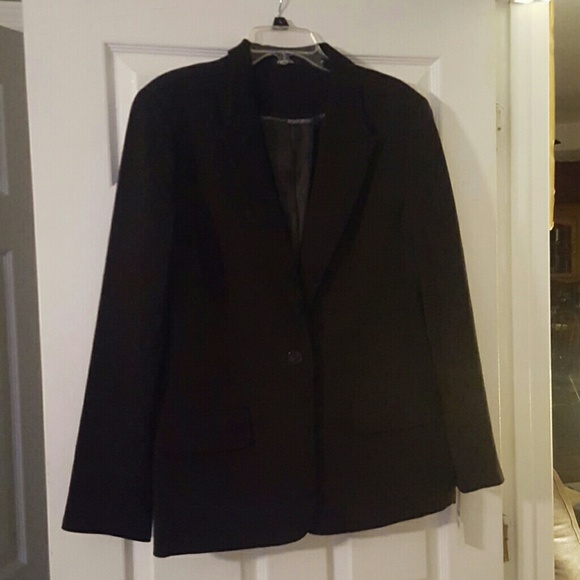 Black blazer - Picture 3 of 3
