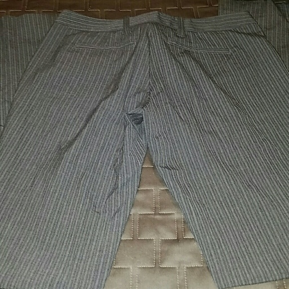 Joe Pants - Picture 3 of 4
