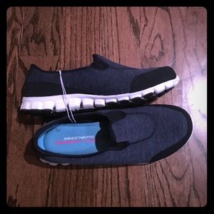 Brand new Skechers
