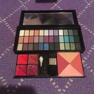 ❤️️❤️️B1G1 50% off ❤️️❤️️