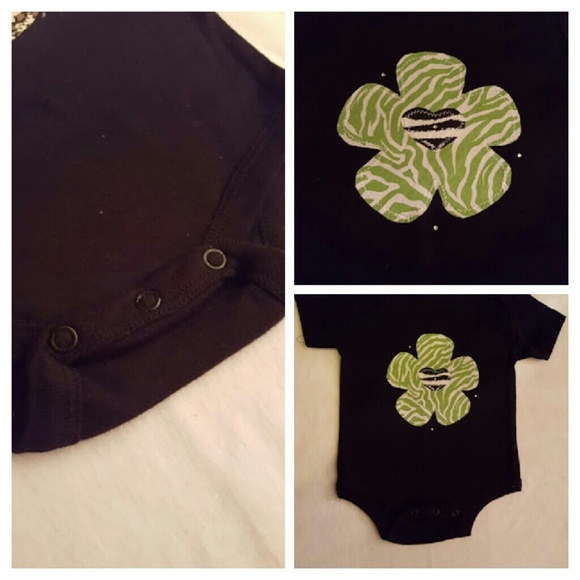 The Zebra Loving Flower (6M)