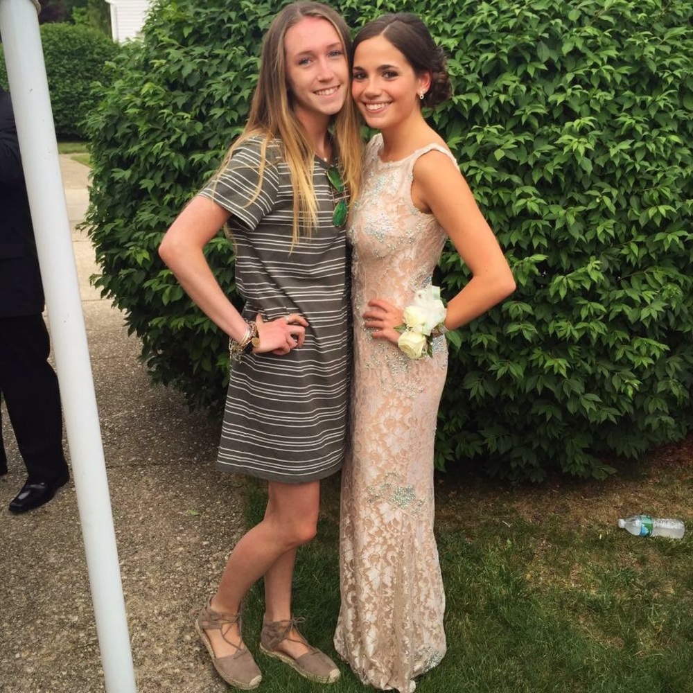 Meet your Posher, Kayla