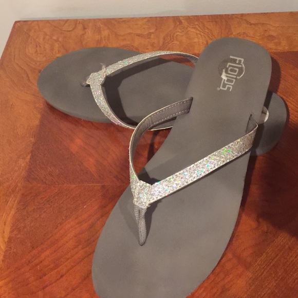 Flip flops