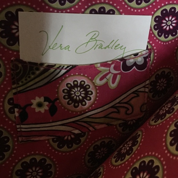 •Vera Bradley Very Berry Paisley Tablet Sleeve• - Picture 4 of 4