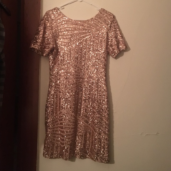 Rose gold sequence dress 🔥 price drop!