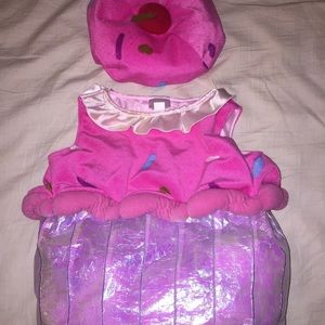 Cupcake costume