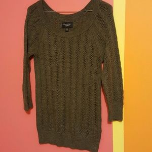 American Eagle sweater