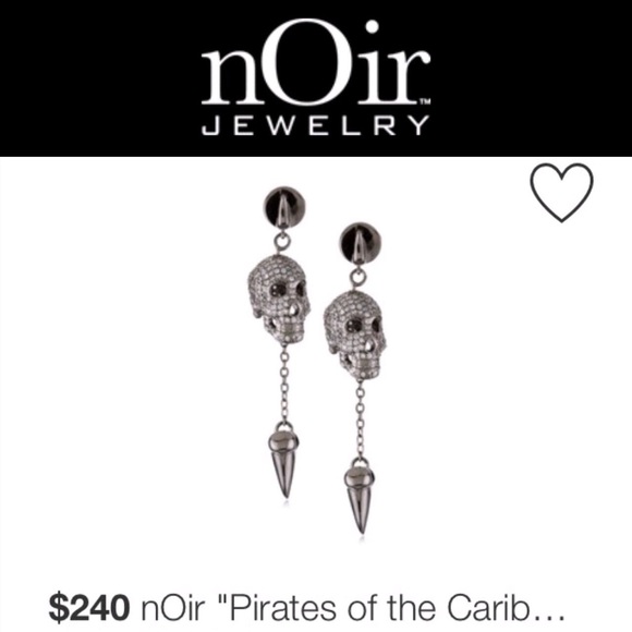 nOir Pirates Of The Caribbean Skull Drop Earrings - Picture 4 of 5
