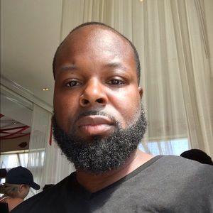 Meet your Posher, Gregory