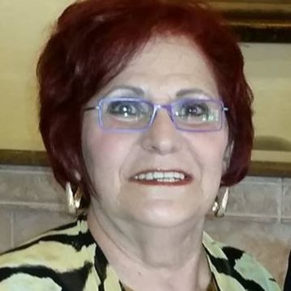 Meet your Posher, Esther