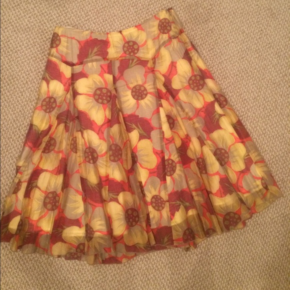 Nic+Zoe floral, full skirt