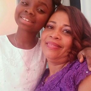 Meet your Posher, Desiree