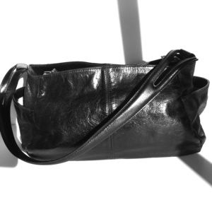 BLACK HOBO BAG
