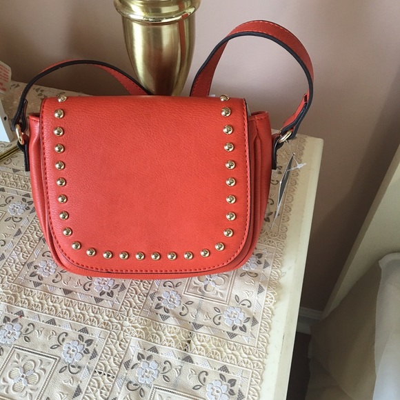 Gold studded cross body bag👜