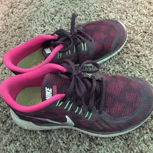 Nike 5.0 running shoes