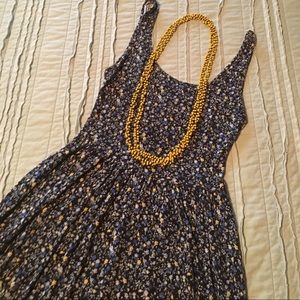 Yellow beaded necklace