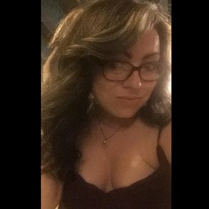 Meet your Posher, Tina