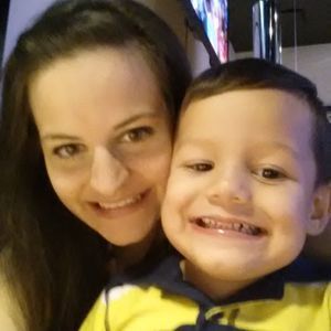 Meet your Posher, Stephanie