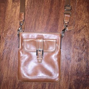 Little cross body coach purse!